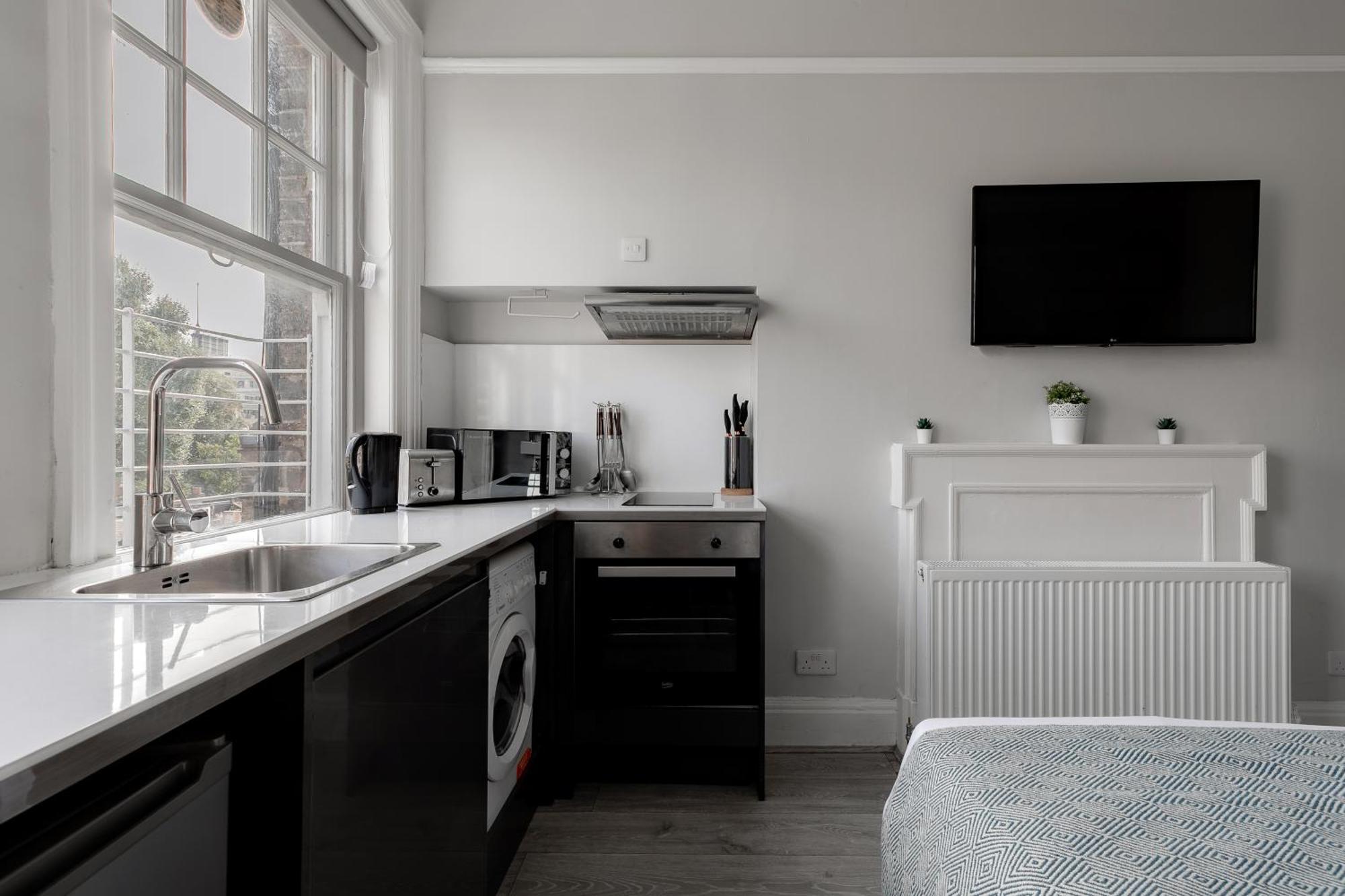 Apartments In The Heart Of High Street Kensington London Exterior photo